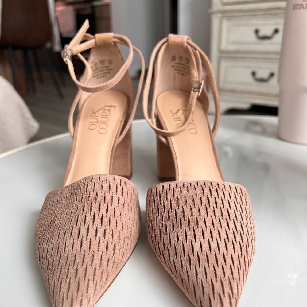 Franco Sarto Women's Tan Heels